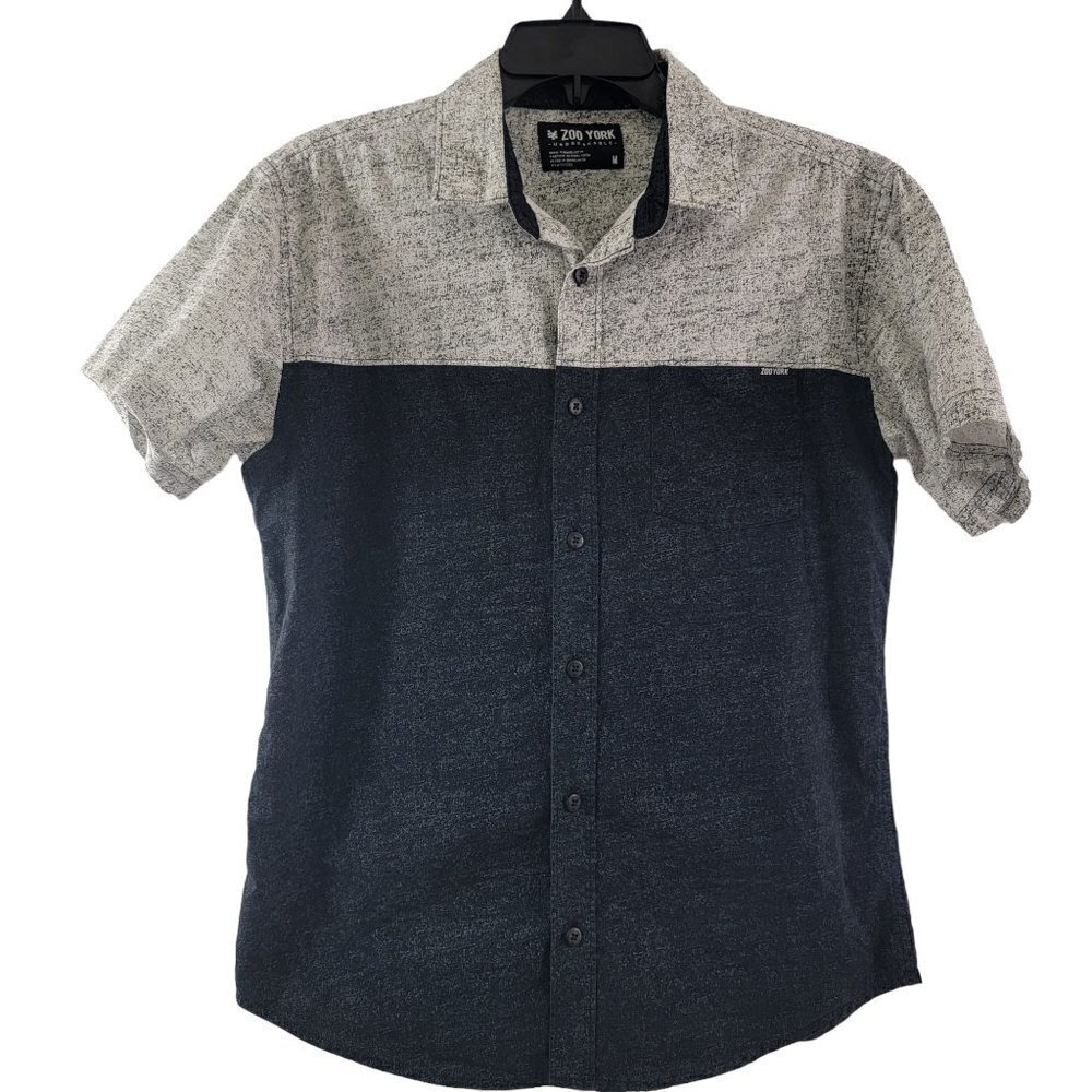 Zoo York Men’s Unbreakable Button Front Short Sleeve Shirt - Medium